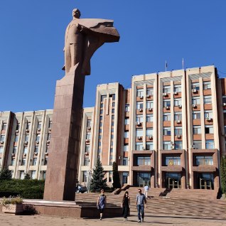 ÕL ARHIIV | Transnistria – patiseis Lenini kujude ja nõukogudemeelsete vanuritega kestab 