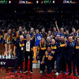 Itaalia naised võitsid EM-tiitli


