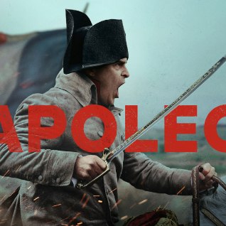 FILMIARVUSTUS | Kaua oodatud „Napoleon“ jõudis kinodesse. Ent prantslased on vihased, ajaloolased skeptilised ja filmivaatajad segaduses. Miks?