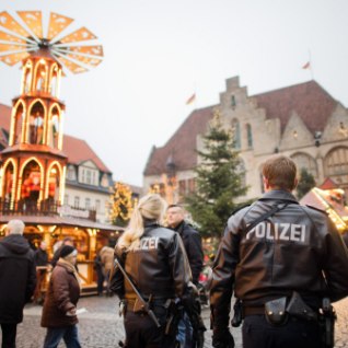 TERRORIOHT: kaks teismelist poissi plaanisid rünnata Saksamaa jõuluturgu