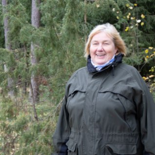 Parim metsamajandaja Tiina Ruul kehtestab ennast meestekeskses metsaäris