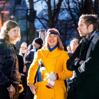 GALERII | Eesti sünnipäev algas piduliku lipuheiskamisega Toompeal