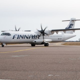 IDANAABER SEGAB? Finnairi lennud pole saanud kaks ööd järjest Tartus maanduda
