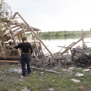 BLOGI | Zelenskõi: Ukraina tõrjub Tšassiv Jari lähistel edukalt Vene vägede rünnakuid