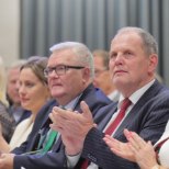 Ernits Savisaarest ja tema nimekirjast: ta on nagu hästi treenitud võistlushobune, kes nüüd äkki ei ole nõus peremehele paremaid tulemusi tooma