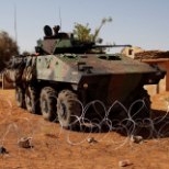 Malis rünnati välissõdurite baase, eestlased kannatada ei saanud