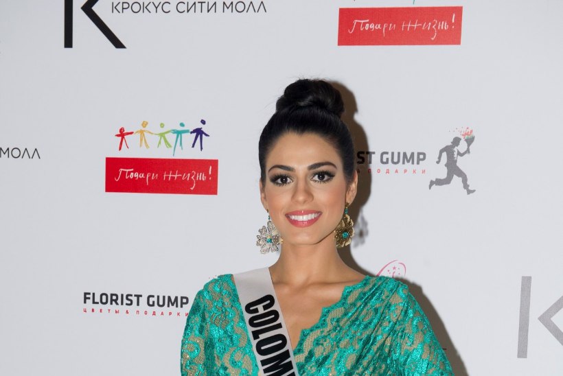 GALERII: imekaunid "Miss Universumi" osalejad stiilsetes õhtu- ja kokteilikleitides