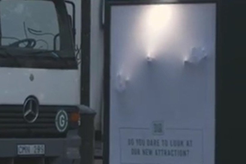VIDEO: tontlik reklaamtahvel hirmutas Stockholmis inimesi