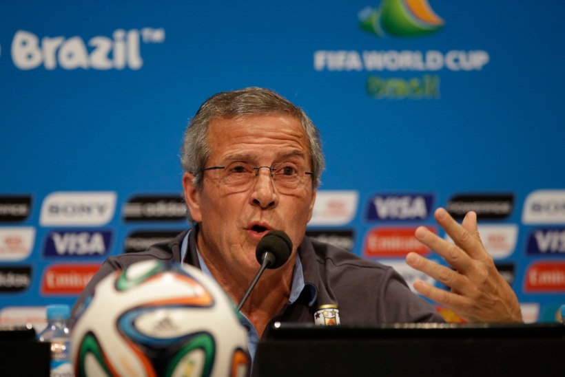 Uruguai peatreener kritseeris FIFA tegevust ning loobus ühest töökohast