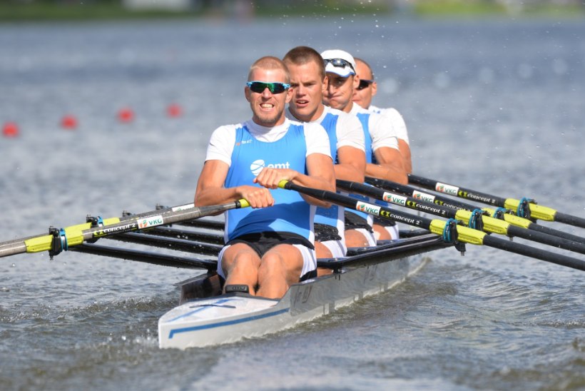 Neljapaat liugles MMil rahulikult poolfinaali