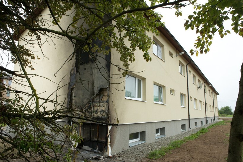 Pagulaskeskuse põlengus hävinud seina taastamine maksis 5000 eurot