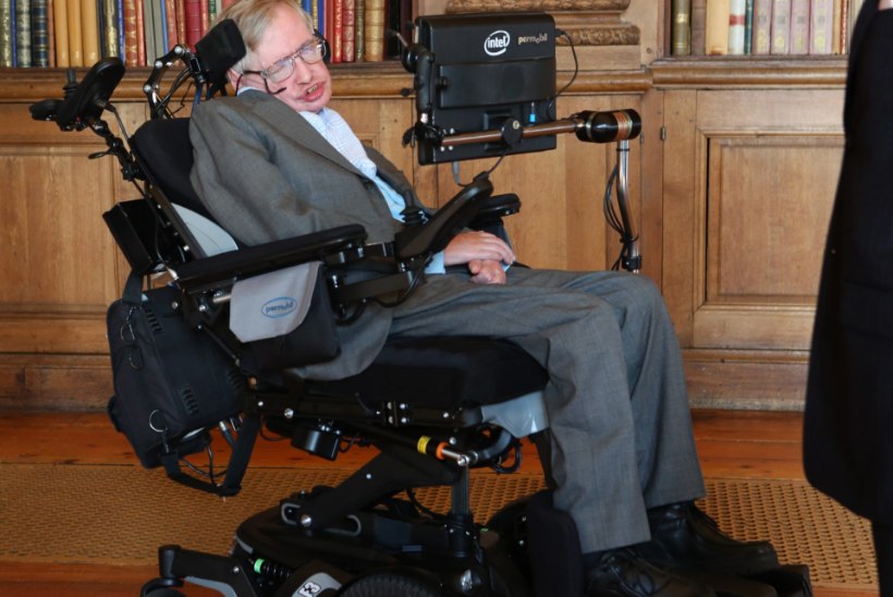 Hawkingi tervis halveneb