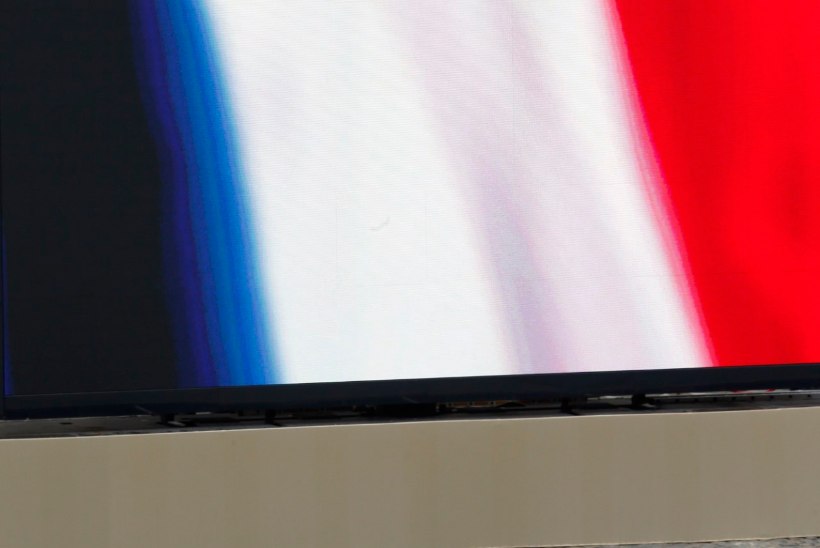 GALERII | Prantsusmaa mälestab Pariisi terrorirünnakutes hukkunuid
