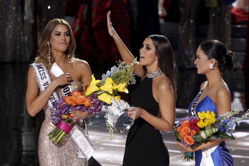Piinlikkuse tipp! Miss Universumiks kuulutati Las Vegase galal vale neiu