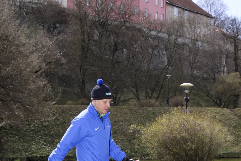 Saada mees keppidega kõndima!