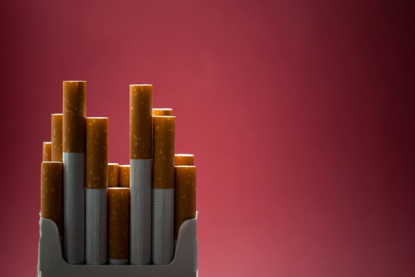 Ametiühingud: esimesi haiguspäevi võiks hüvitada tubakaaktsiisi tõusu arvelt