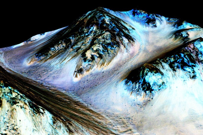 NASA kinnitab: Marsil voolab vesi!