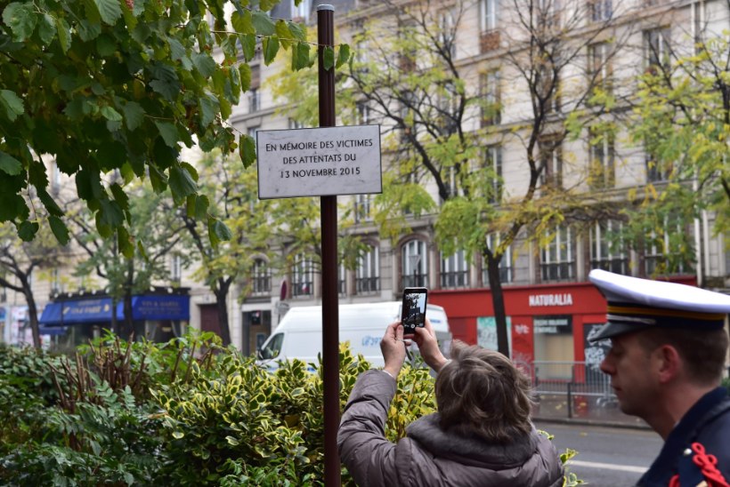GALERII | AASTA PARIISI VERESAUNAST: Prantsusmaal mälestatakse terrorirünnakutes hukkunuid