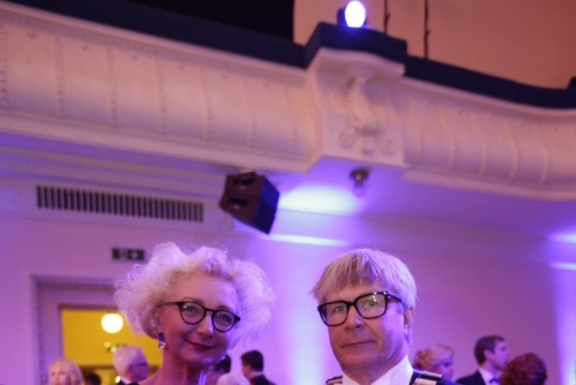 GALERII | Vaata, mis toimus presidendiballil enne ja pärast kätlemist!