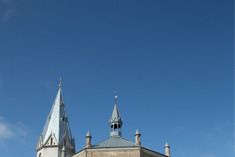 Narva Aleksandri kiriku ostab riik koos Eesti Evangeelse Luterliku Kirikuga