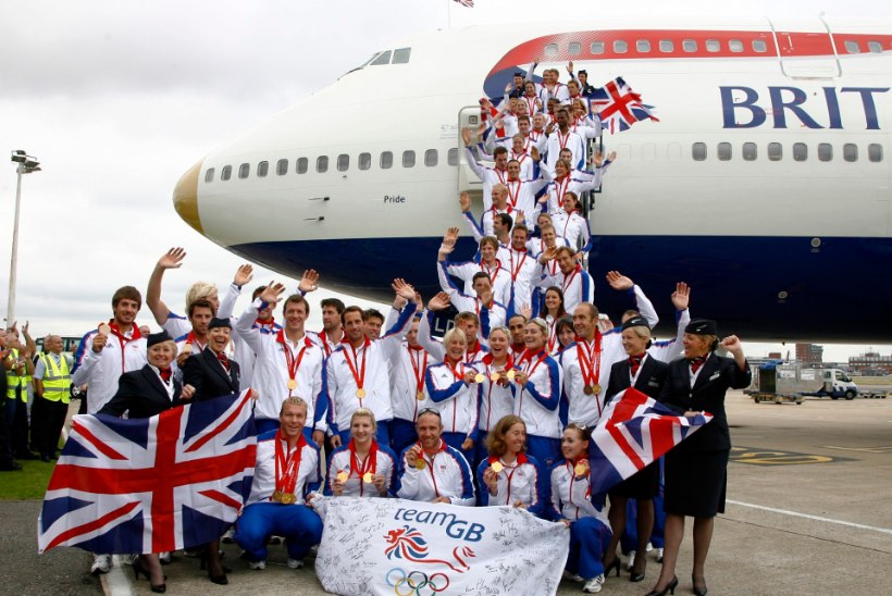 VAHVA ÜLLATUS! Suurbritannia olümpiakoondist ootas lennujaamas lõbus otsimismäng