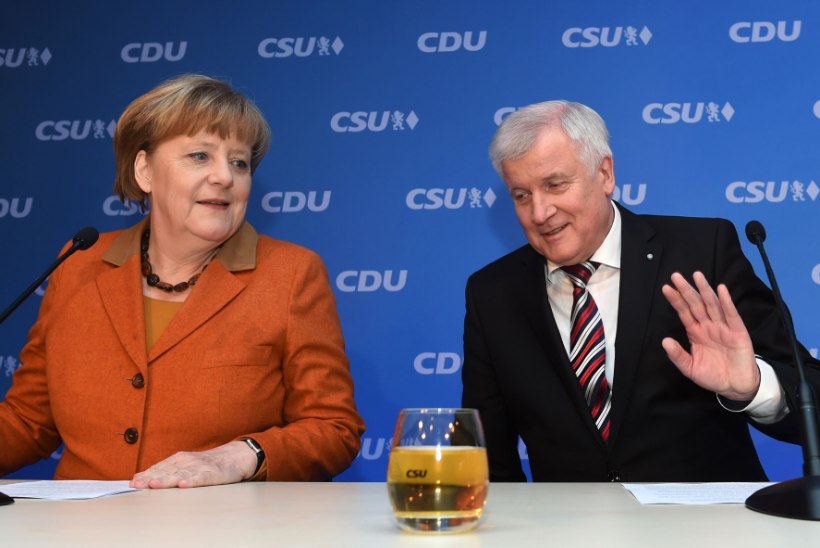 Saksa konservatiivid eelistavad uue liidukantsleri valimistel Merkelit