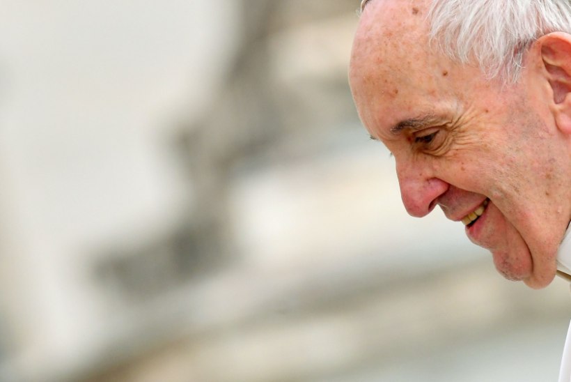 Paavst Franciscus läkitas noortele videosõnumi