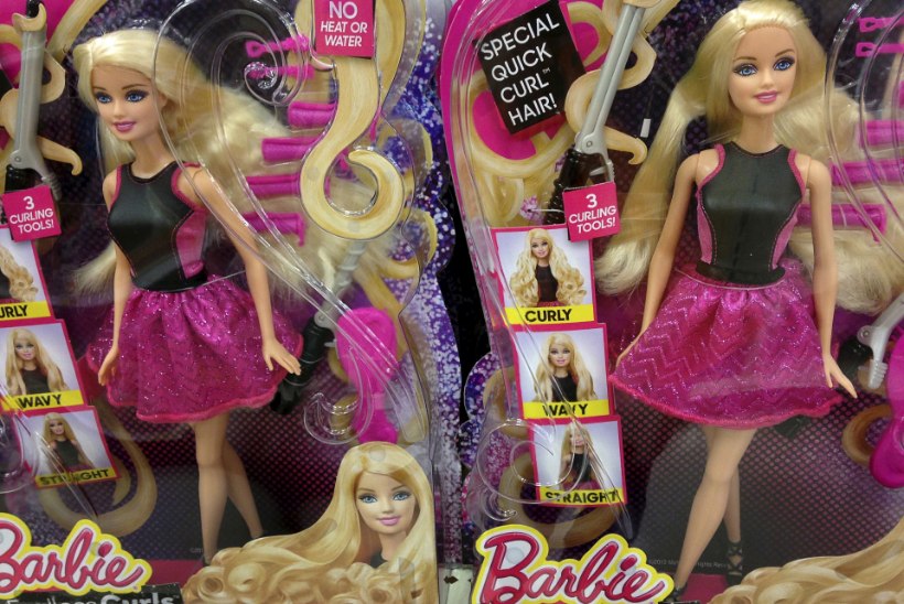 Barbie müüginumbrid langevad kolinal