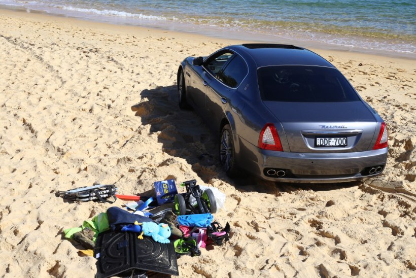 FOTOD JA VIDEO | TÕELINE SUPELSAKS? Austraalia mees üritas Maseratiga randa peesitama sõita