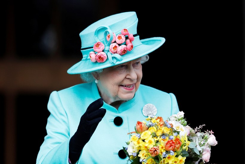 Paanika Buckinghami palees: miks kutsus Elizabeth II kokku erakorralise koosoleku?!