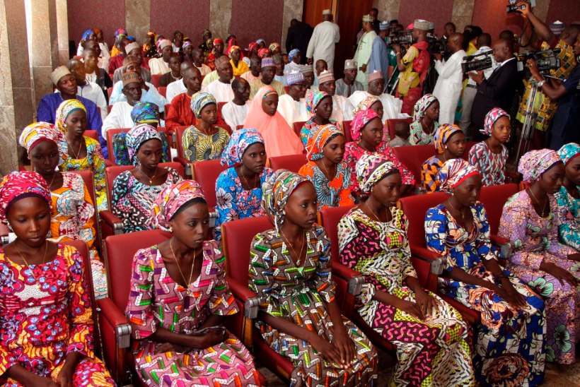 Nigeeria teeb terrorirühmitusega vahetuskaupa, päästes sellega 82 tüdrukut