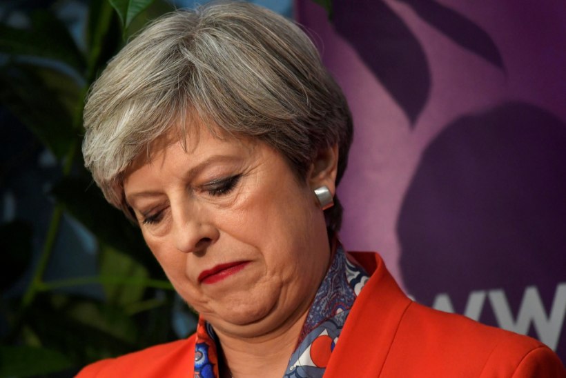 NOKK LAHTI, SABA KINNI: Briti peaminister otsib pärast parlamendivalimisi liitlasi