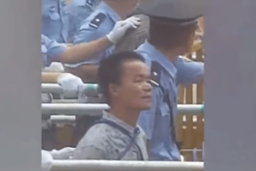 Hiinas mõisteti surma 13 narkokaubitsejat, neist 8 hukati kohe