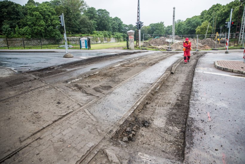 Tallinna trammitee ehitaja: töö on pingeline, liiklust segamata ei pääse