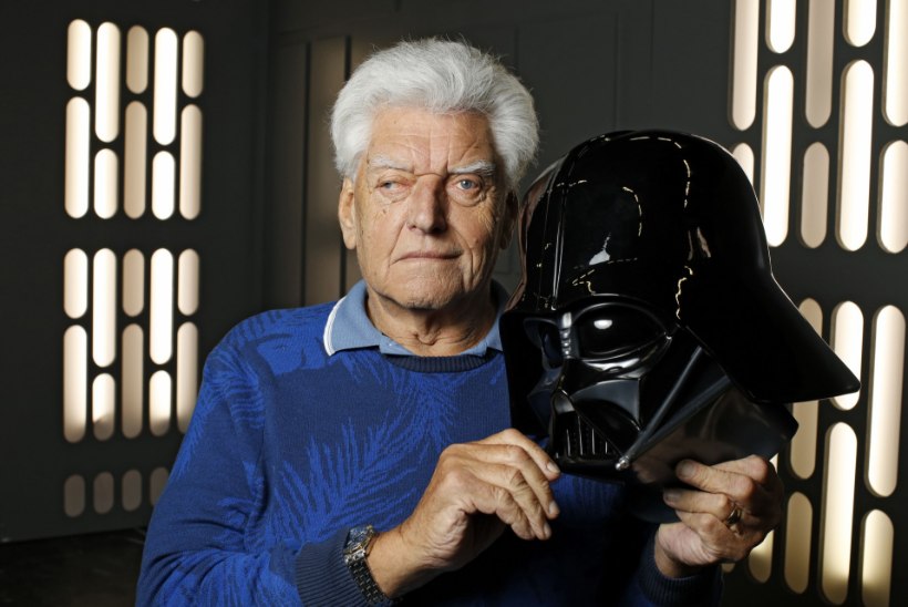 Legendaarne Darth Vader taandub tervise tõttu avalikkuse eest