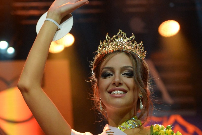 Malaisia kuningaga naitunud Miss Moskva viidi viljakuskliinikusse