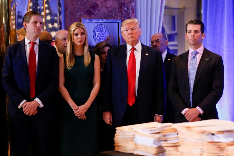 Trumpi perekond pani heategevusorganisatsiooni rahadest üht-teist ka enda tasku