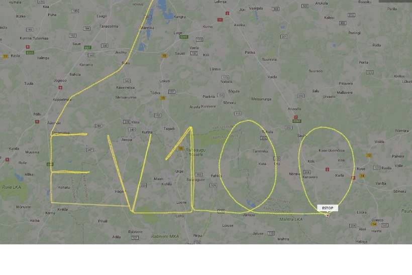 PILTUUDIS | Kopterimees joonistab taevasse EV 100 tervituse