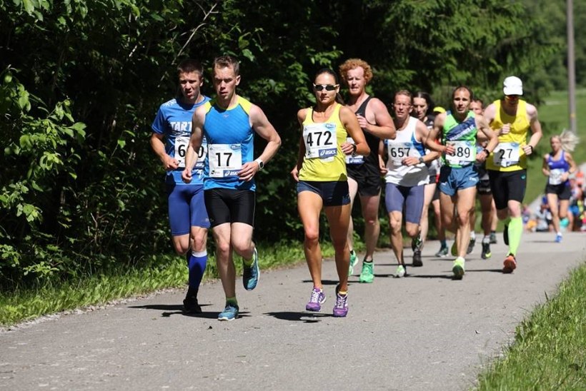 Pühajärve jooksul teevad Eesti suusa- ja laskesuusakoondislased jooksjate elu kibedaks