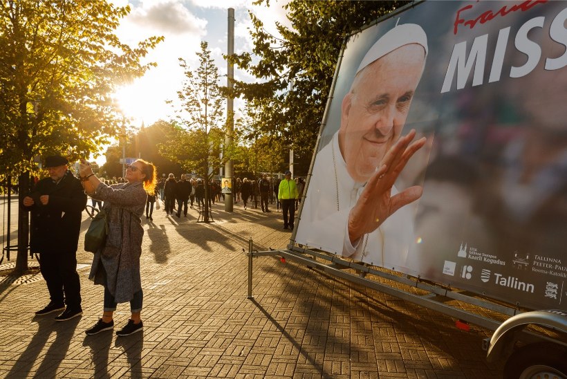 Paavst Franciscuse ühepäevane visiit läks maksma ligi 37 000 eurot, täpne summa alles selgub
