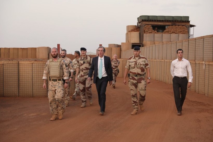 FOTOD | Prantsuse saadik külastas Malis teenivat Eesti üksust 