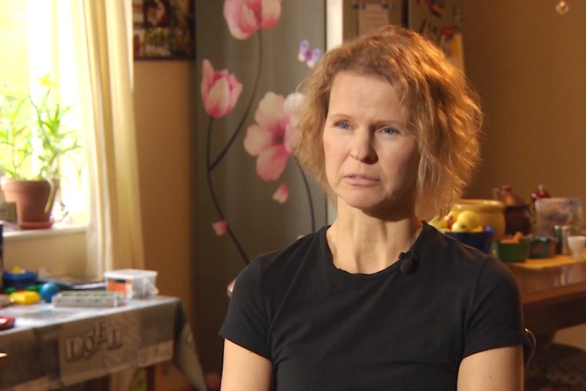 VIDEO | Agressiivse vähiga võitlev naine reisis USAsse, et otsida abi Eestis keelatud ravikanepist