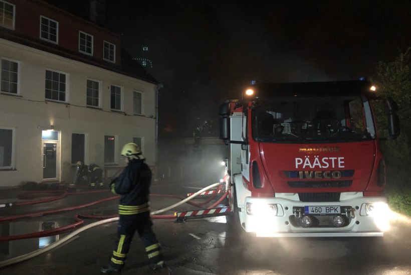 FOTOD | Tallinnas oli tulekahju autotootja Nobe ruumides