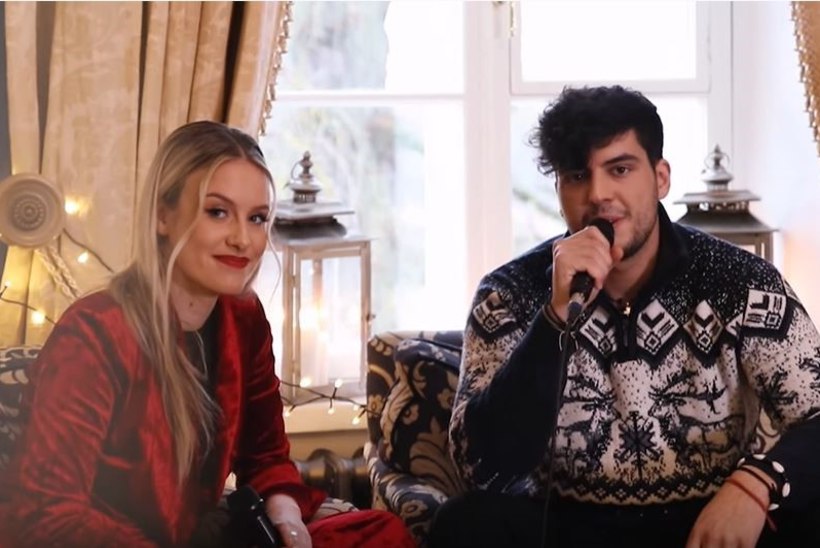 VIDEO | Stefan ja Eleryn Tiit tekitavad oma jõulupopurriiga mõnusa pühademeeleolu