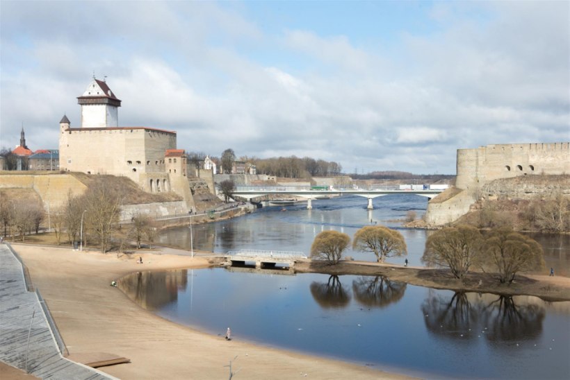 ​Narva jõel kalastajad jäävad rohkem piirivalve radarile  