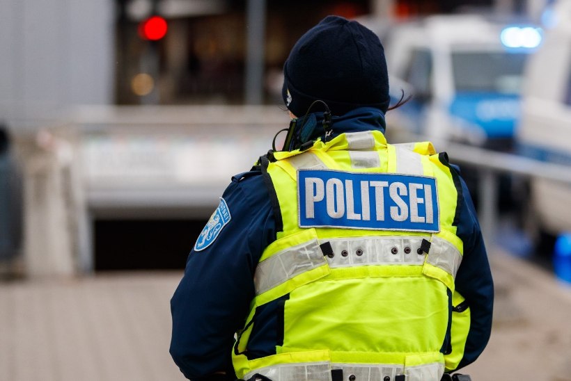 Politsei otsib esmaspäeval Vabaduse väljakul ja Tallinna Kaubamaja juures juhtunud liiklusõnnetuste pealtnägijaid