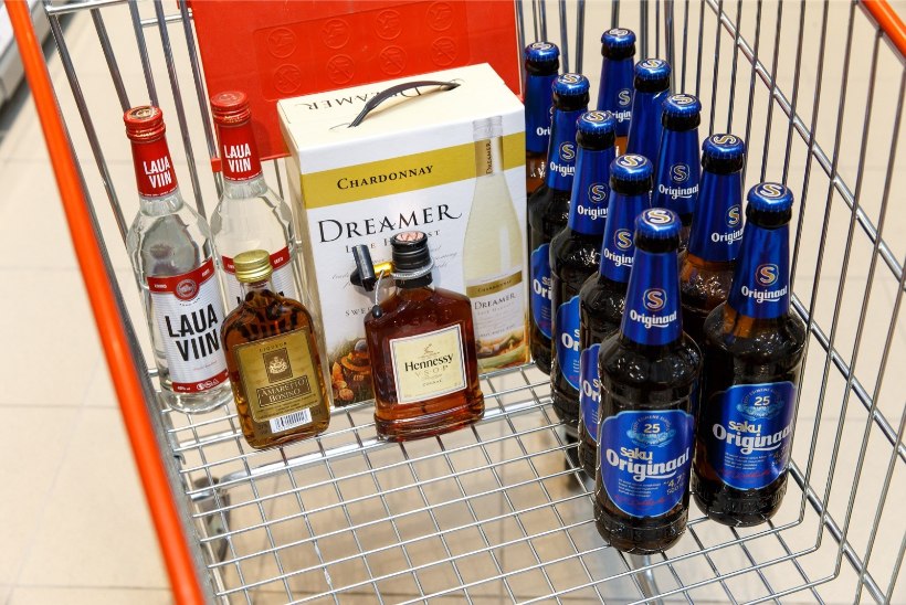 Alkoholiaktsiisi langetamise seletuskiri riigikogule: maksutulu langeb kindlasti, hinnad poes võib-olla