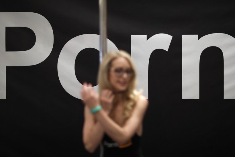 Briti pornohuvilised peavad hakkama internetis oma vanust tõestama
