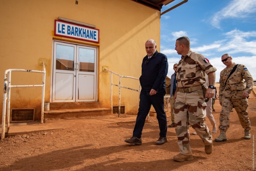 Kaitseminister Luik: „Oleme uhked Eesti kaitseväelaste üle, kes kaitsevad Malis Euroopa julgeolekut!“