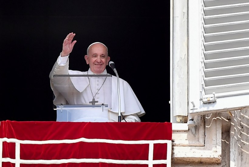 Lifti kinni jäänud paavst Franciscus vajas päästjate abi